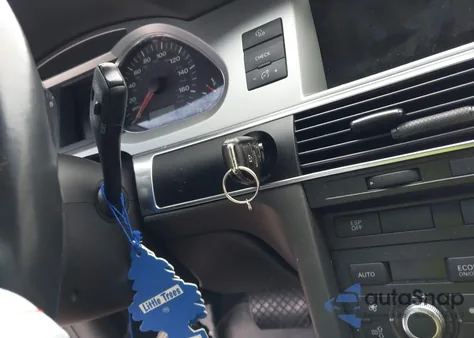 2008 Audi A6 3.2 из США, поврежденный, VIN WAUDH74F88N152640